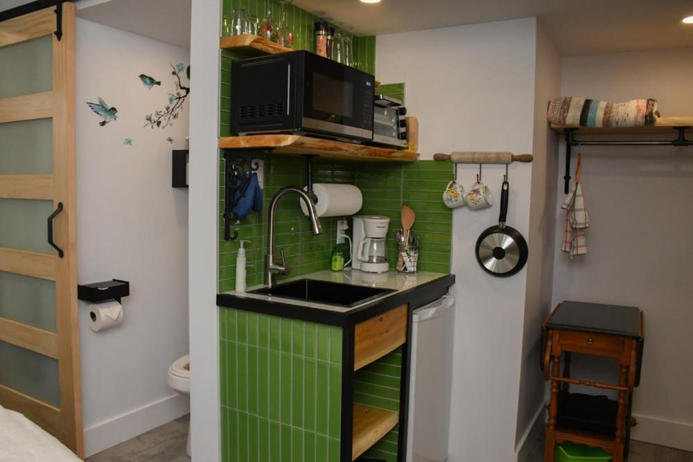 Gite Grand Moment Bed & Breakfast Cabano Eksteriør bilde