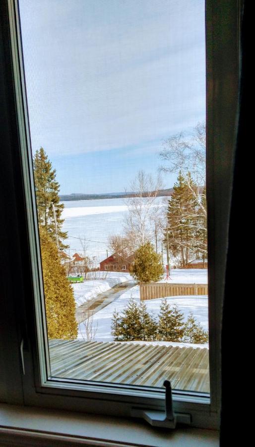 Gite Grand Moment Bed & Breakfast Cabano Rom bilde