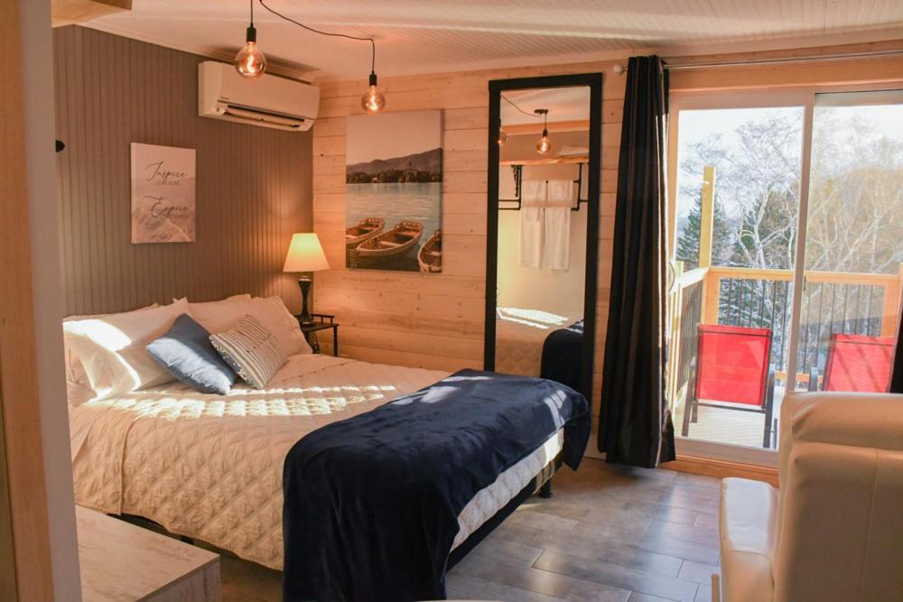 Gite Grand Moment Bed & Breakfast Cabano Eksteriør bilde