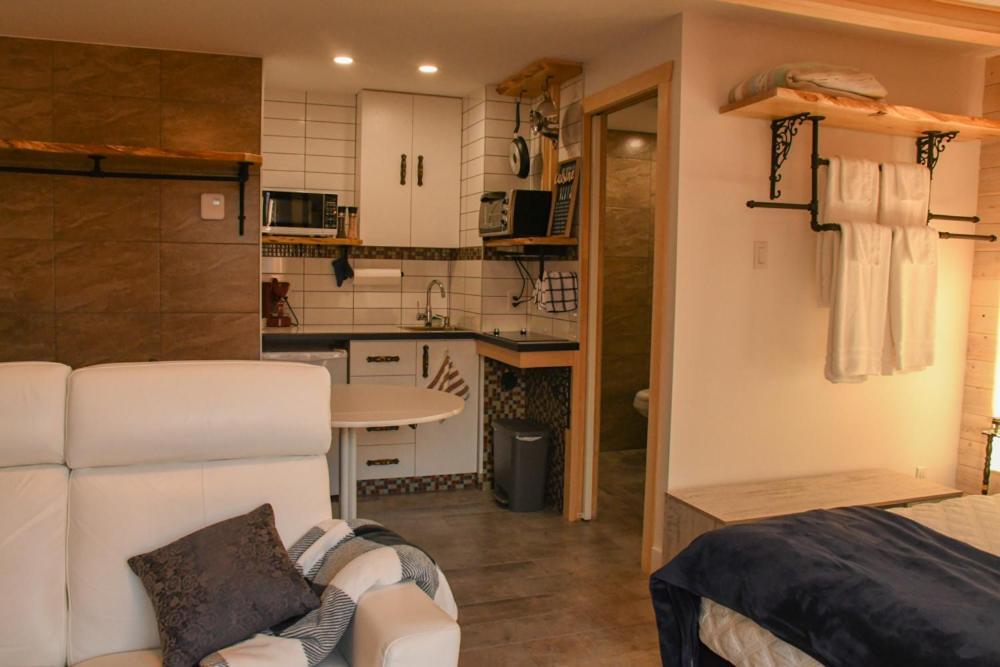 Gite Grand Moment Bed & Breakfast Cabano Eksteriør bilde