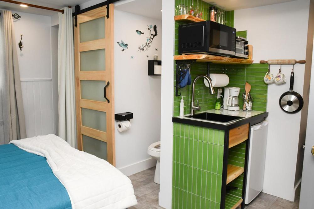Gite Grand Moment Bed & Breakfast Cabano Eksteriør bilde